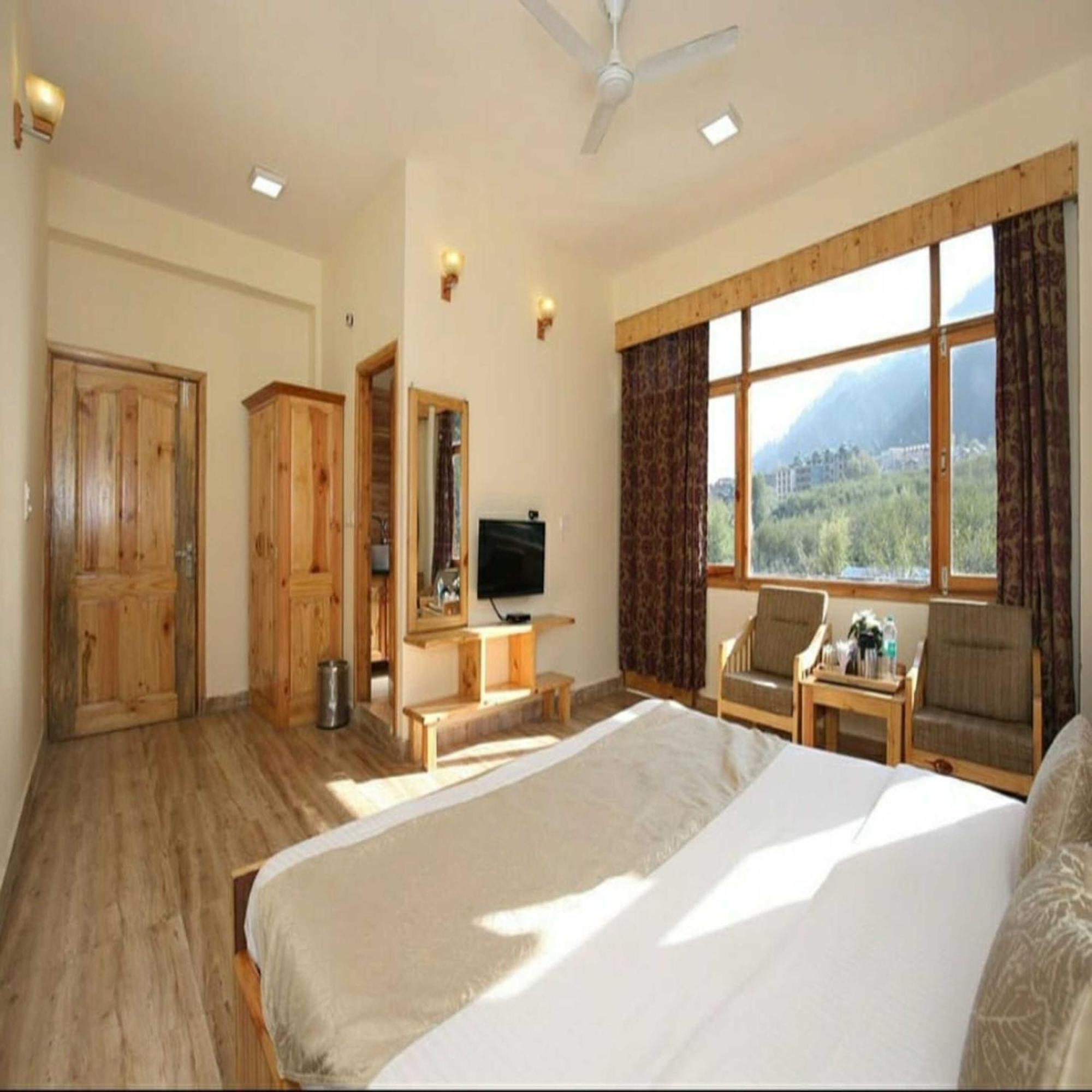 Hotel Jamla Inn Manali  Ngoại thất bức ảnh