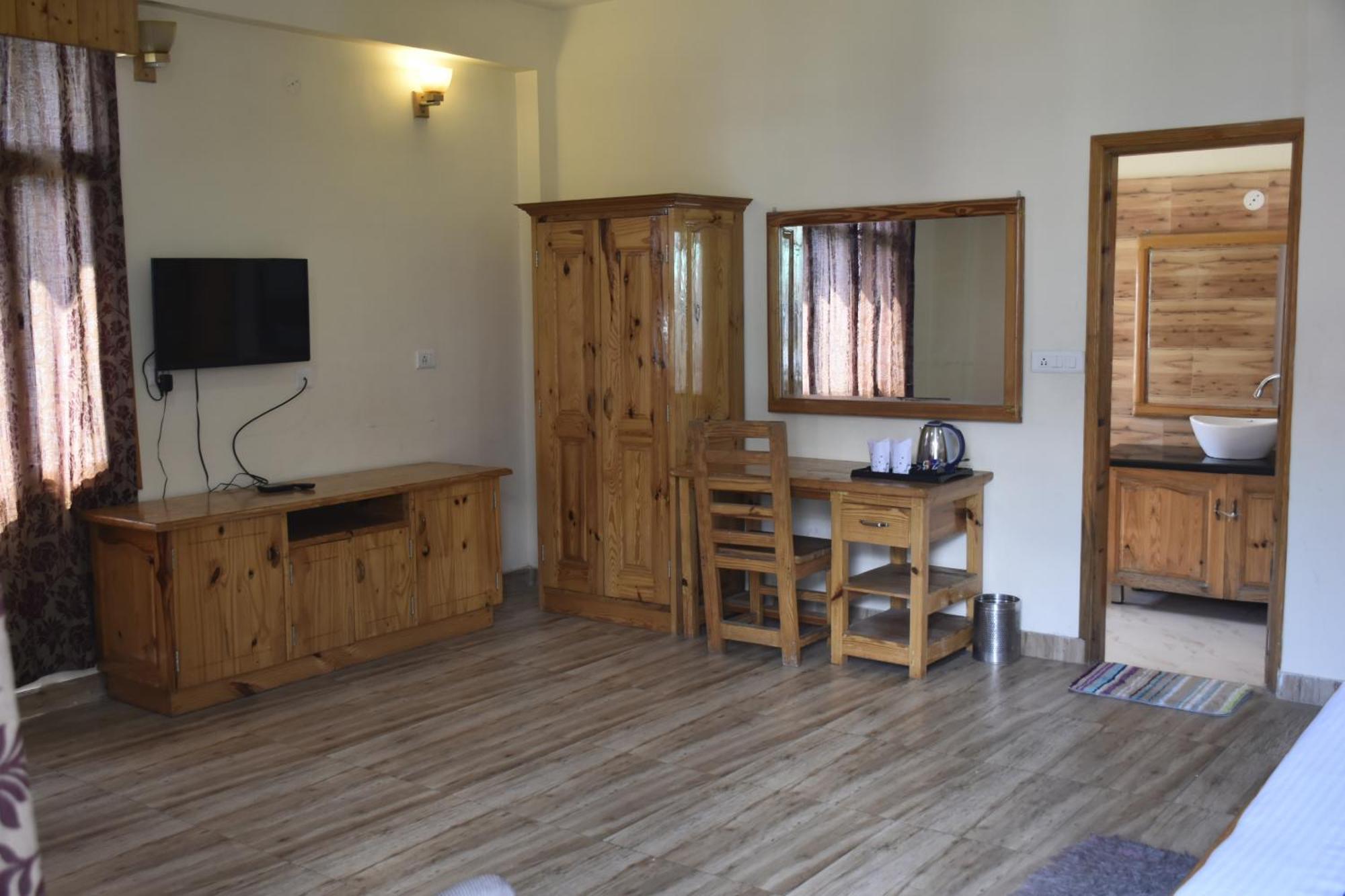 Hotel Jamla Inn Manali  Ngoại thất bức ảnh